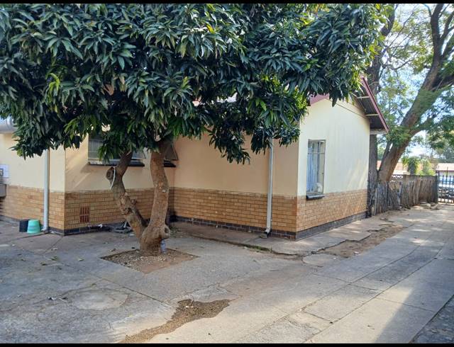 3 BEDROOM HOUSE FOR SALE IN BO-DORP